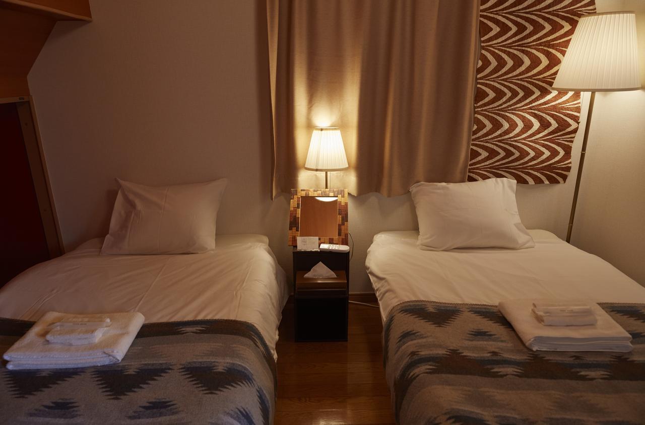 Japan Hostel Shinya Tokkyu Tokyo Eksteriør billede